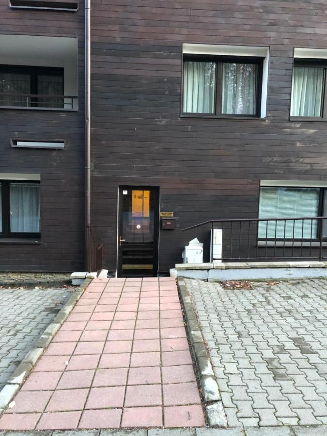 Utulny Apartman Triangel 50M Od Lyziarskeho Vleku Zahradky Доновалы Экстерьер фото